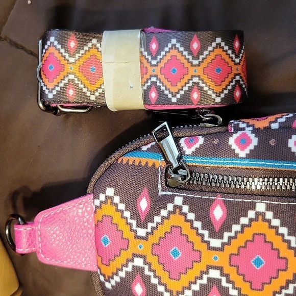 New Kuminous Aztec sling bag with strap - Picture 11 of 16